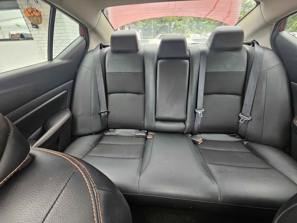 2020 Nissan Altima Image 14