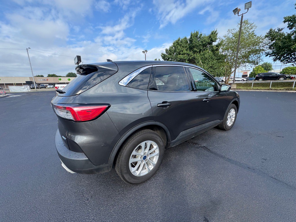 2020 Ford Escape Image 4