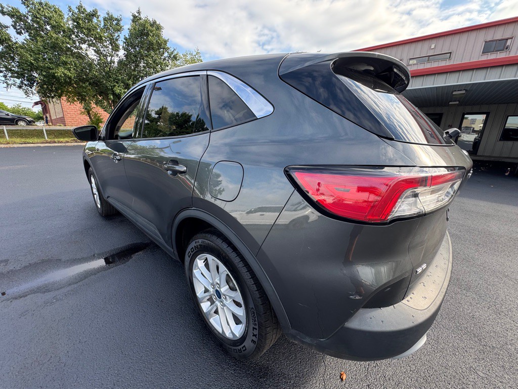 2020 Ford Escape Image 5