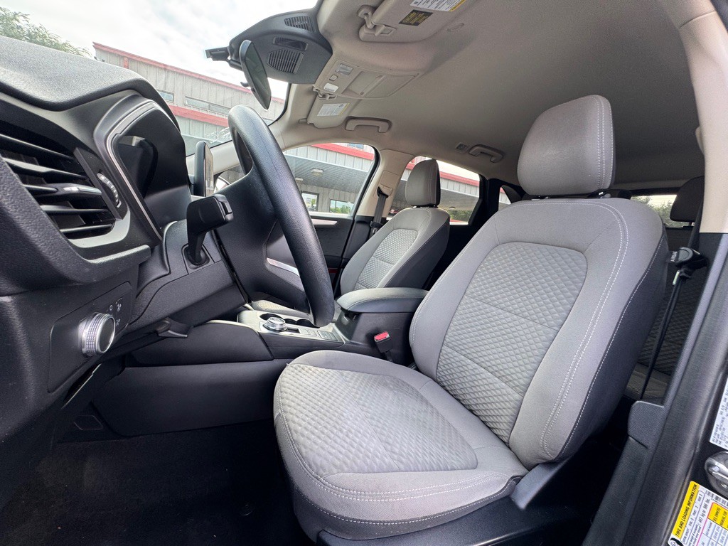 2020 Ford Escape Image 6