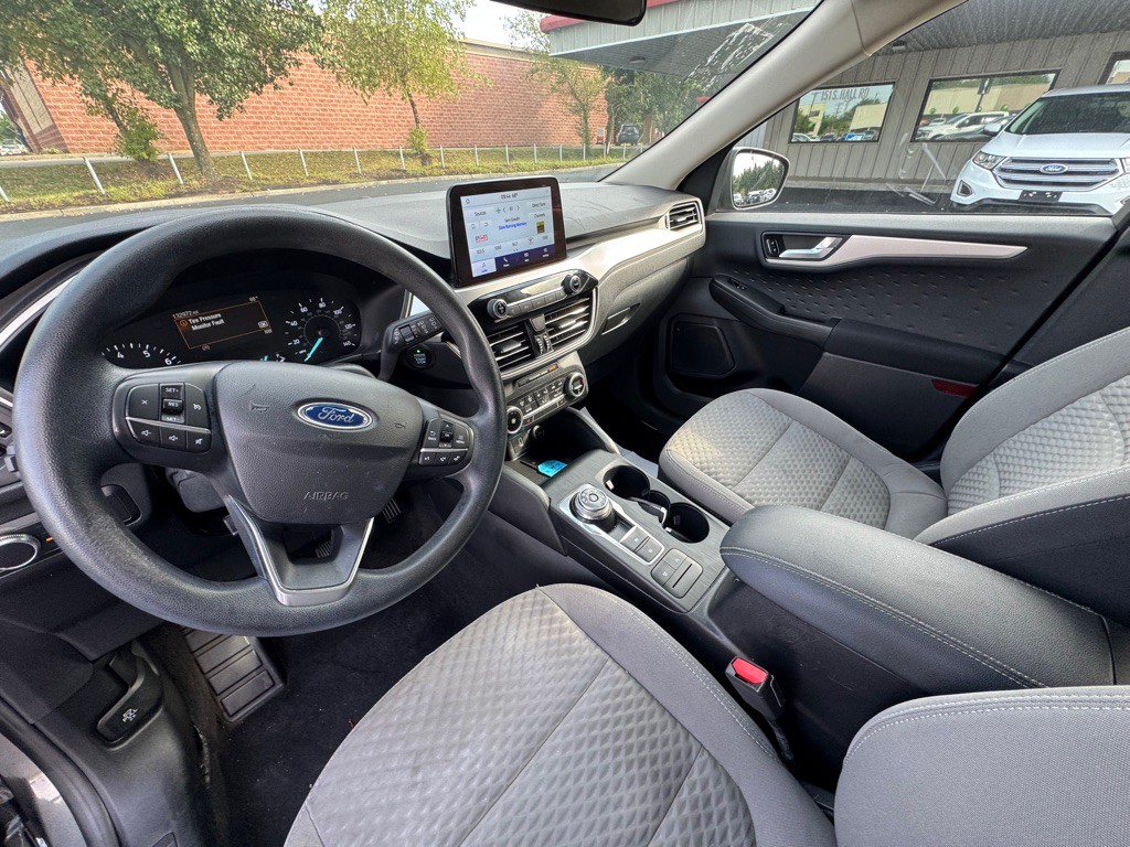 2020 Ford Escape Image 7