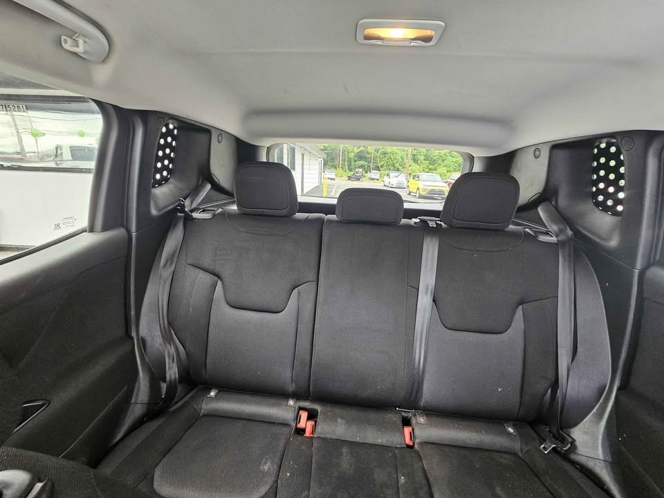 2020 Jeep Renegade Image 12
