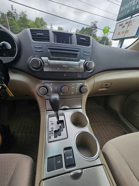2008 Toyota Highlander Image 12