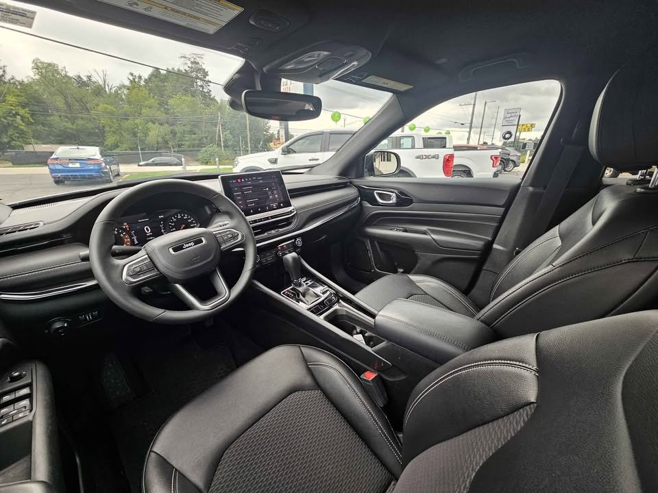 2024 Jeep Compass Image 9