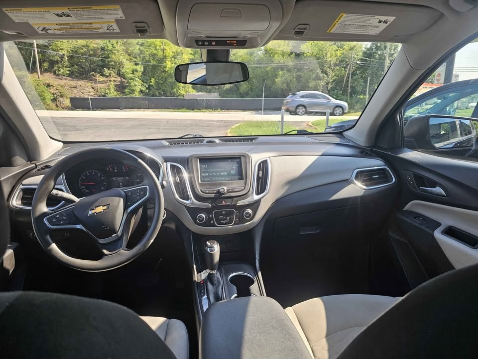 2018 Chevrolet Equinox Image 9