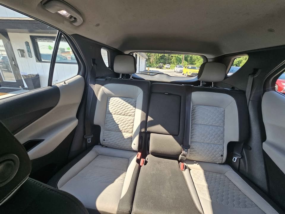 2018 Chevrolet Equinox Image 11