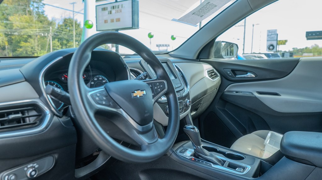 2018 Chevrolet Equinox Image 9