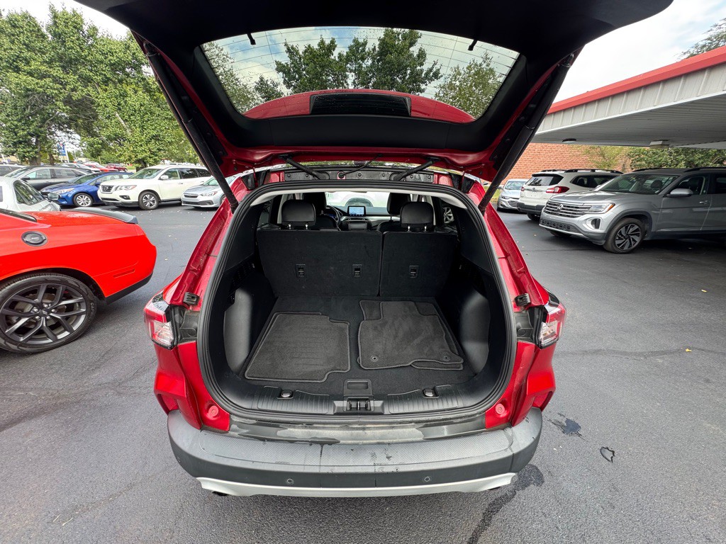 2022 Ford Escape Image 5