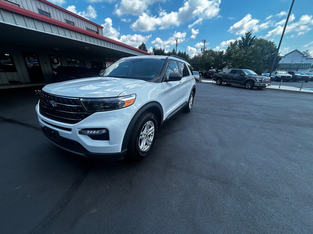 2023 Ford Explorer Image 8