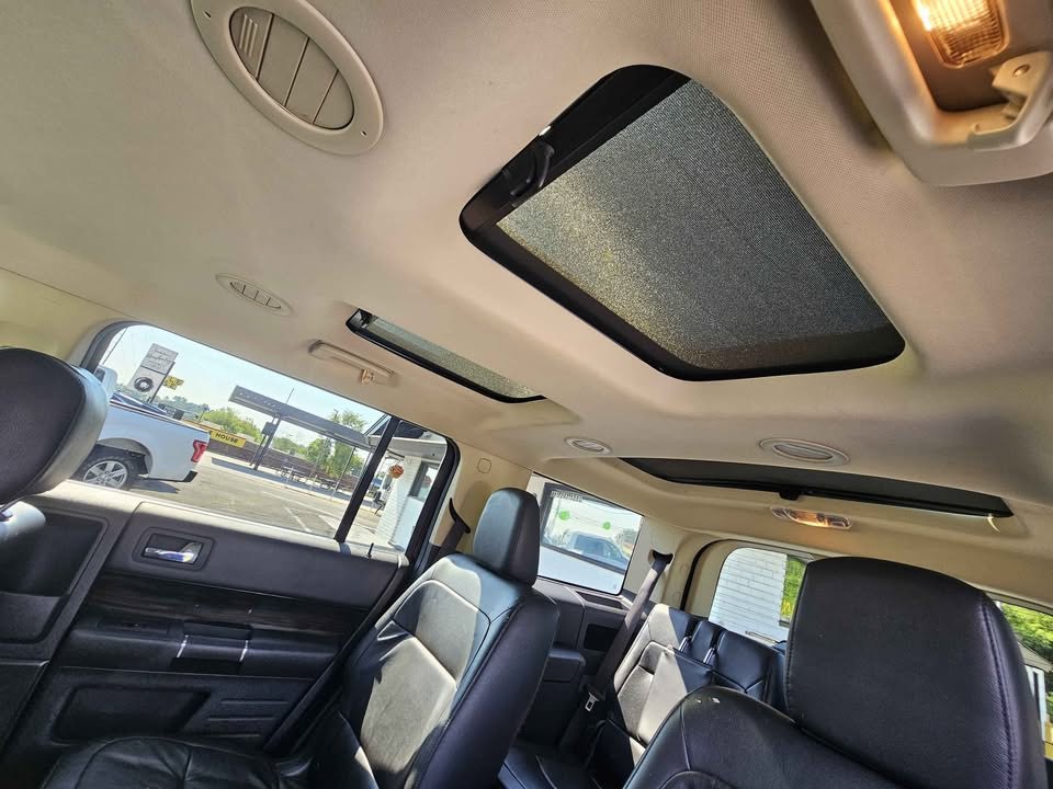 2017 Ford Flex Image 15