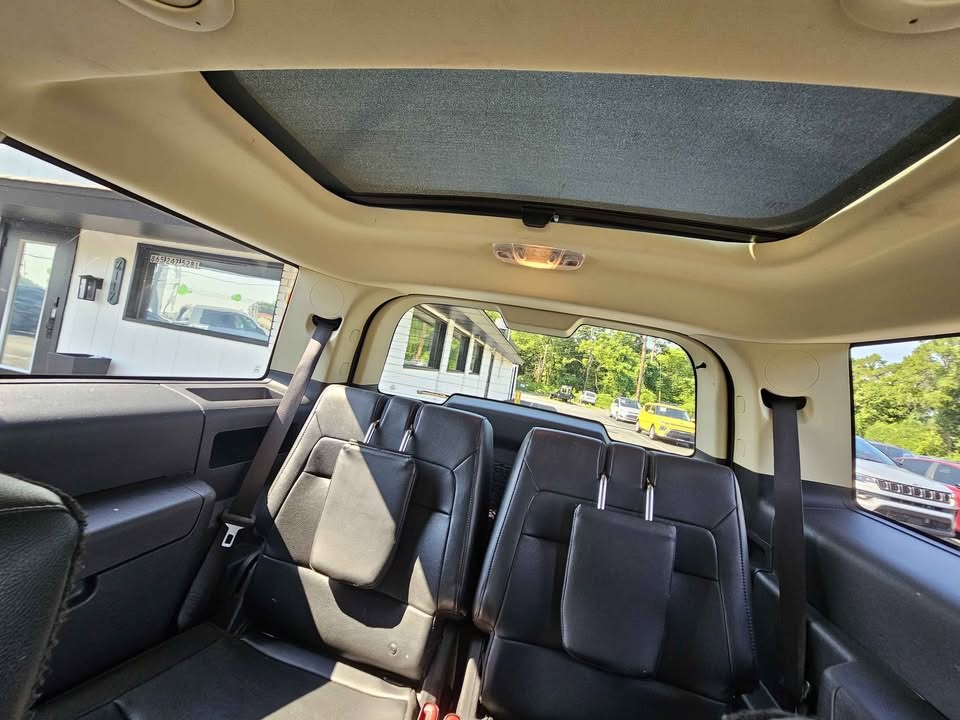 2017 Ford Flex Image 17
