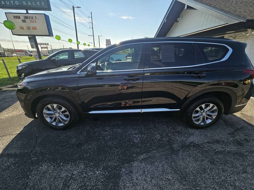 2020 Hyundai Santa Fe Image 2