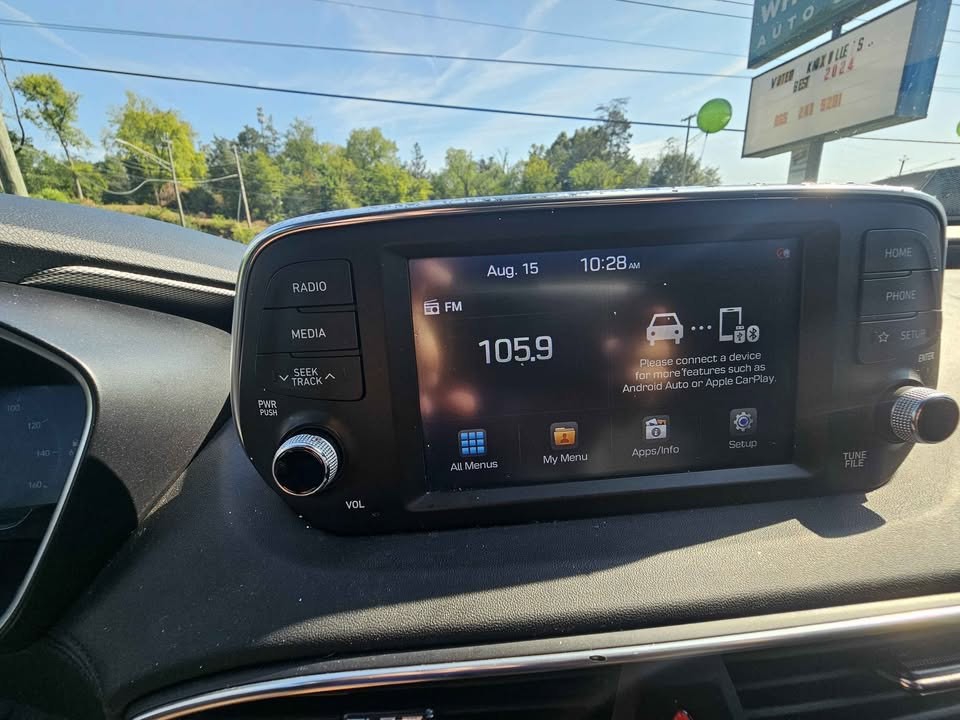 2020 Hyundai Santa Fe Image 10