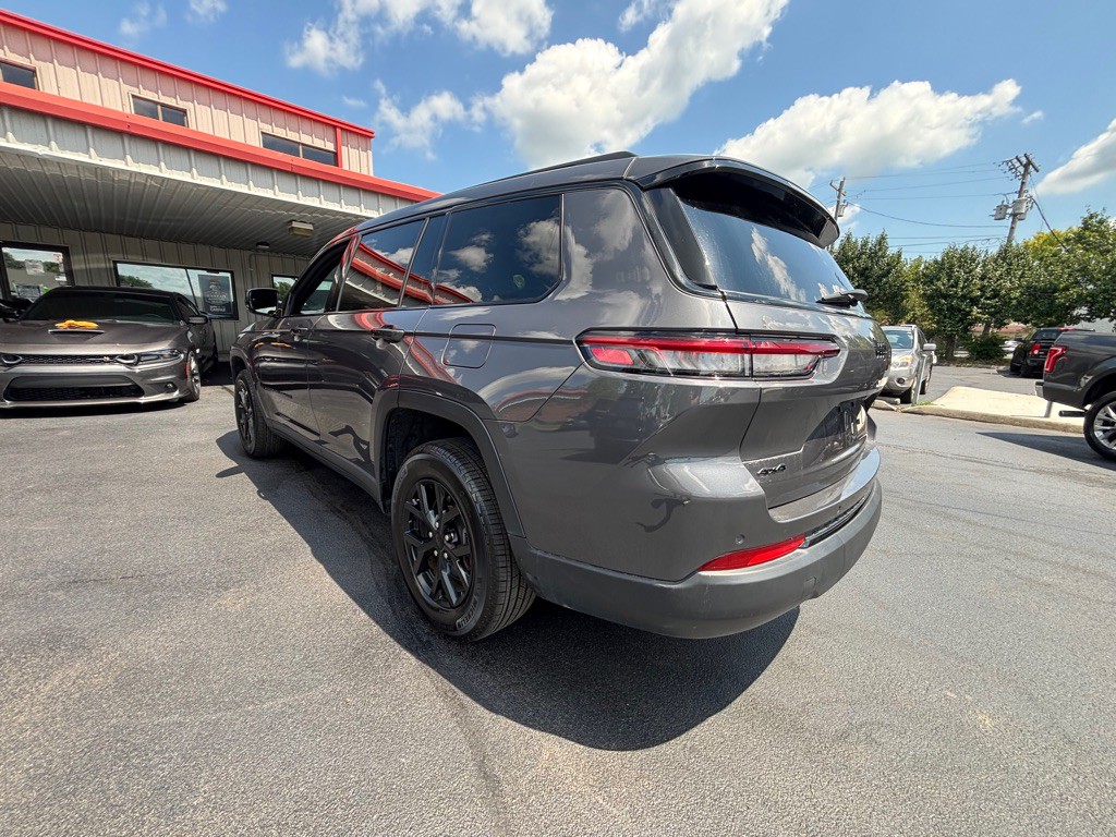 2024 Jeep Grand Cherokee Image 4