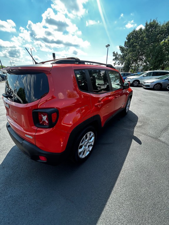 2015 Jeep Renegade Image 3