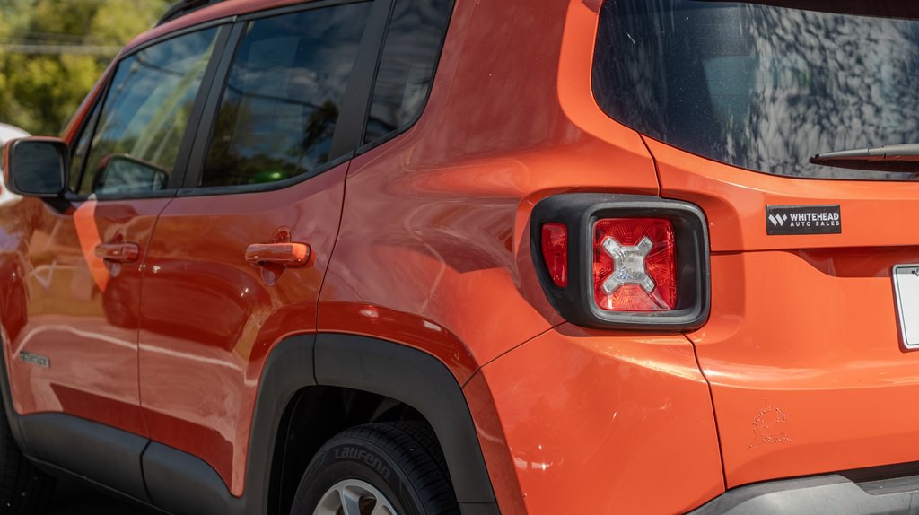 2015 Jeep Renegade Image 4