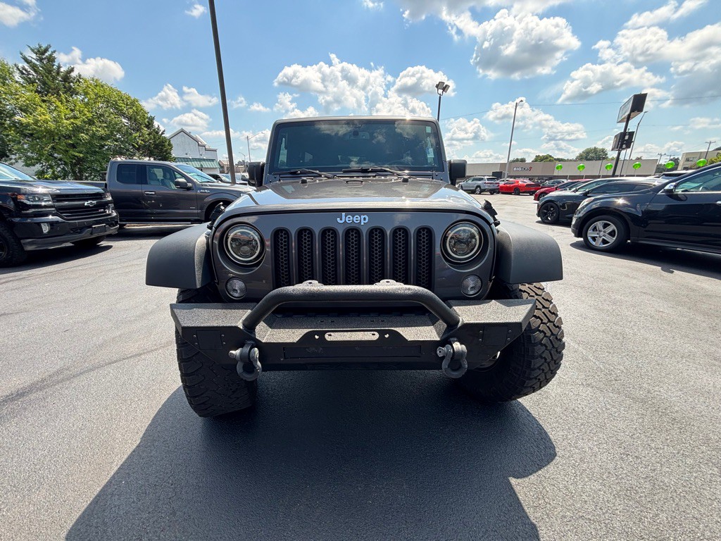 2017 Jeep Wrangler Unlimited Image 2