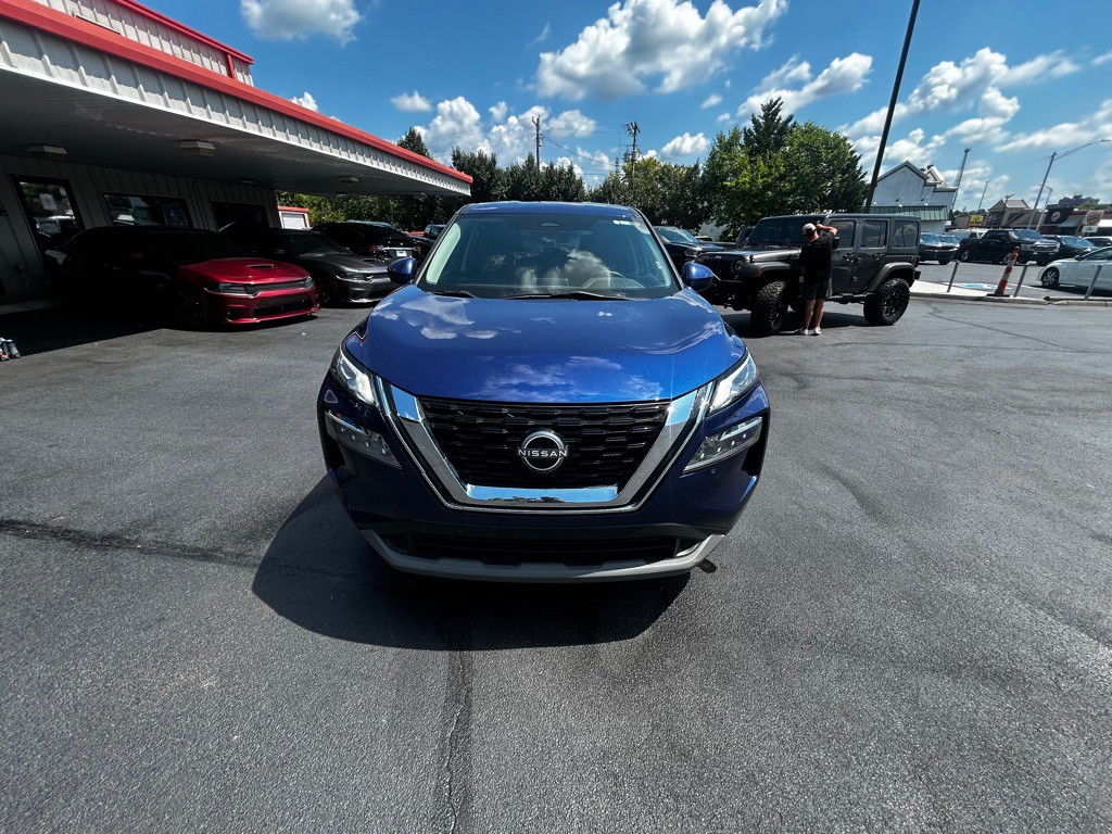 2023 Nissan Rogue Image 3