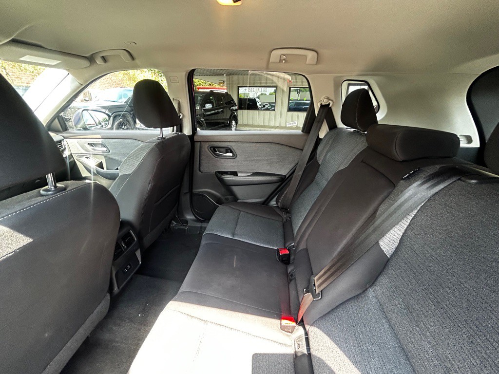2023 Nissan Rogue Image 9