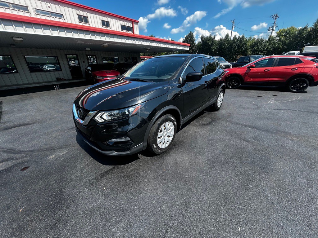 2020 Nissan Rogue Image 3