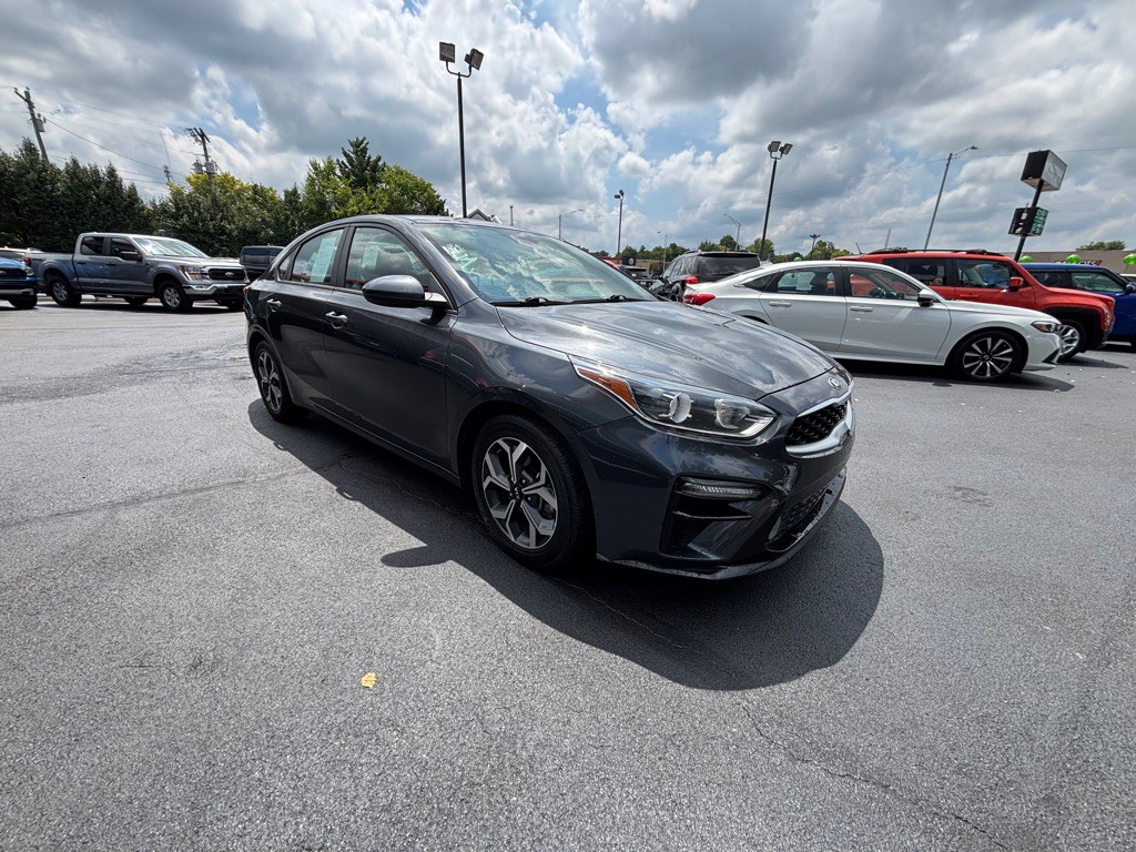 2021 Kia Forte Image 2