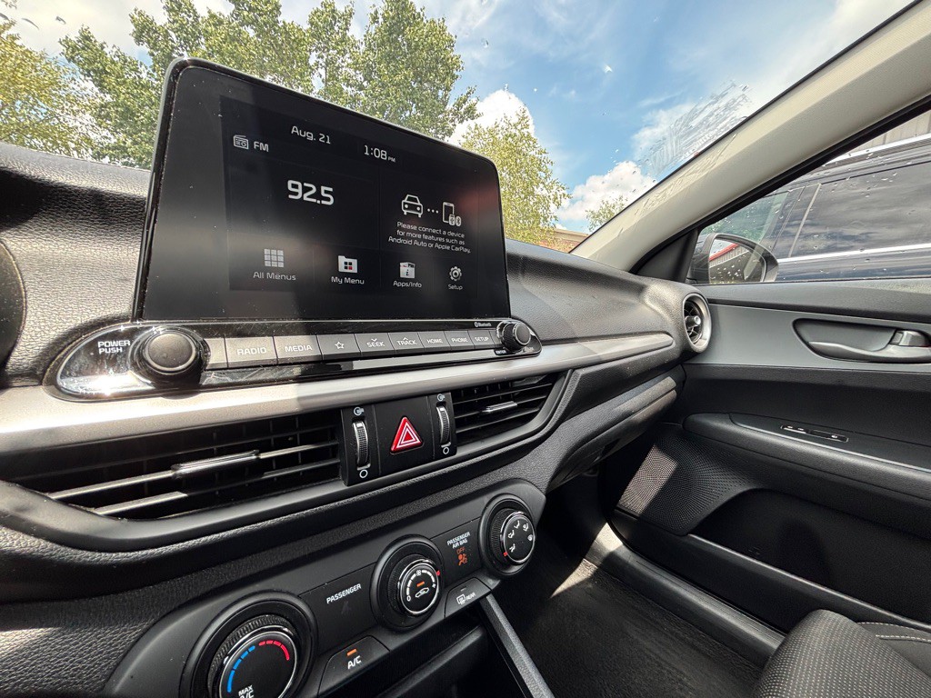2021 Kia Forte Image 12