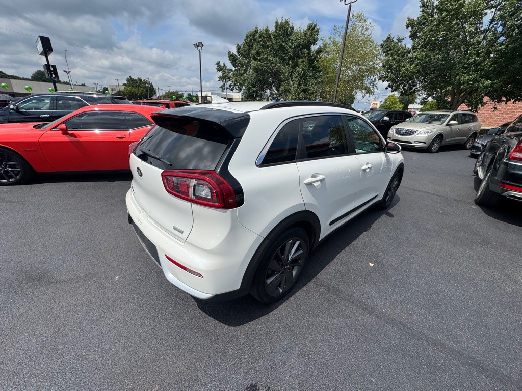2017 Kia Niro Image 3