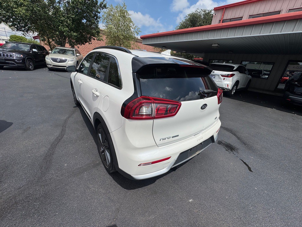 2017 Kia Niro Image 4