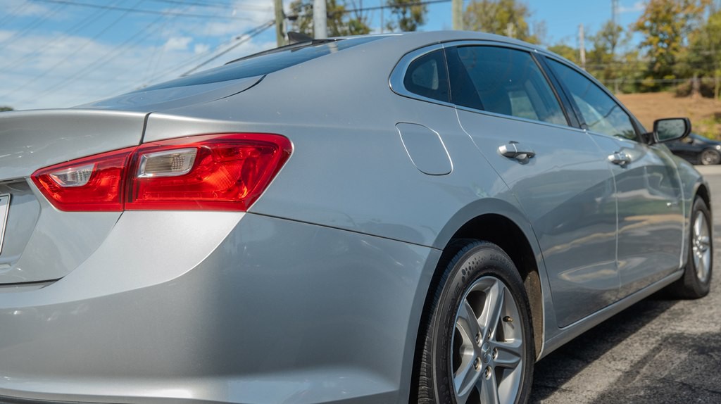2019 Chevrolet Malibu Image 6
