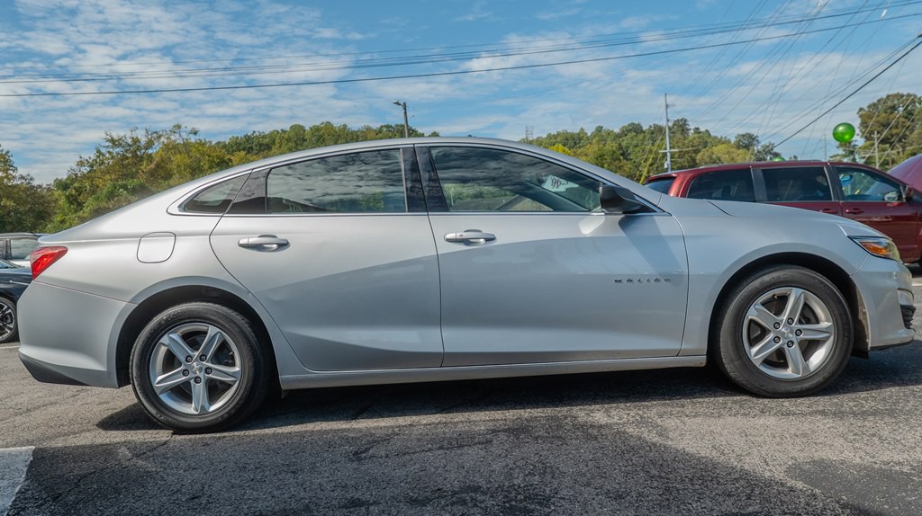 2019 Chevrolet Malibu Image 7