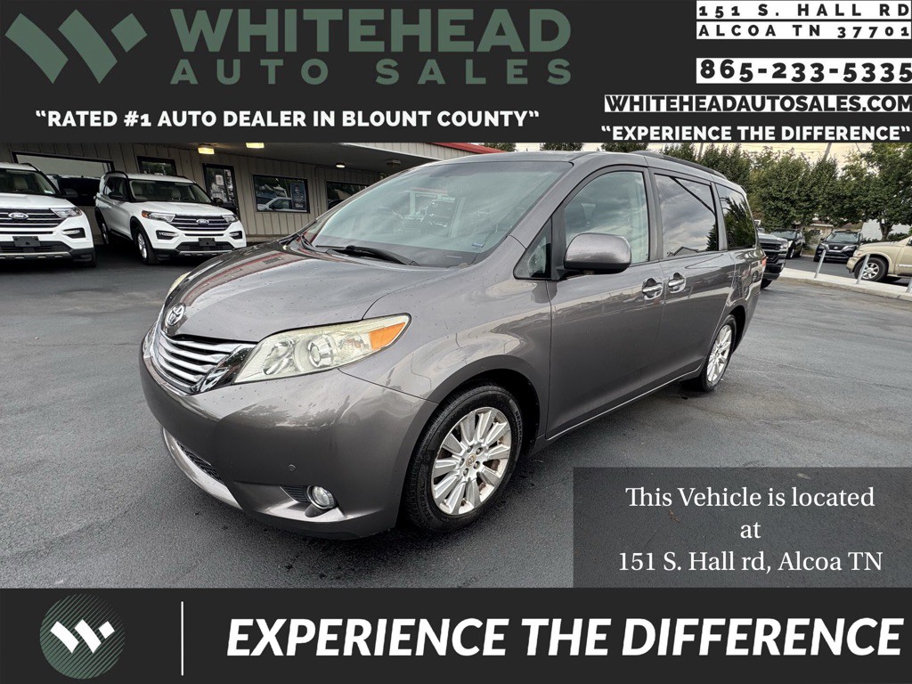 2011 Toyota Sienna Image 1