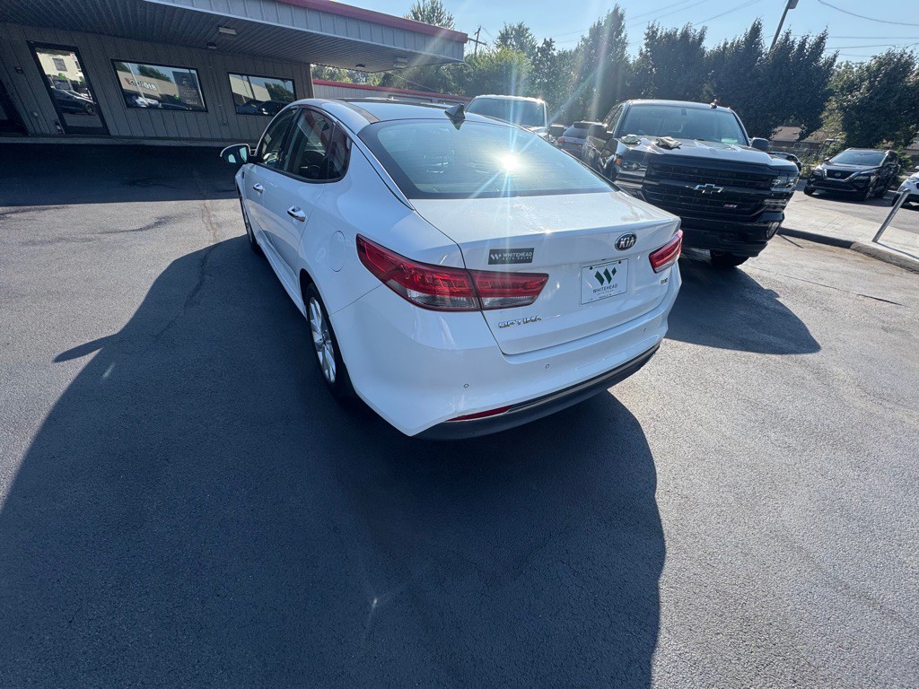 2018 Kia Optima Image 4