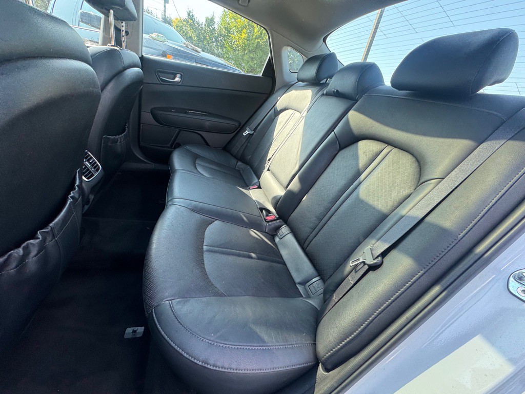 2018 Kia Optima Image 5
