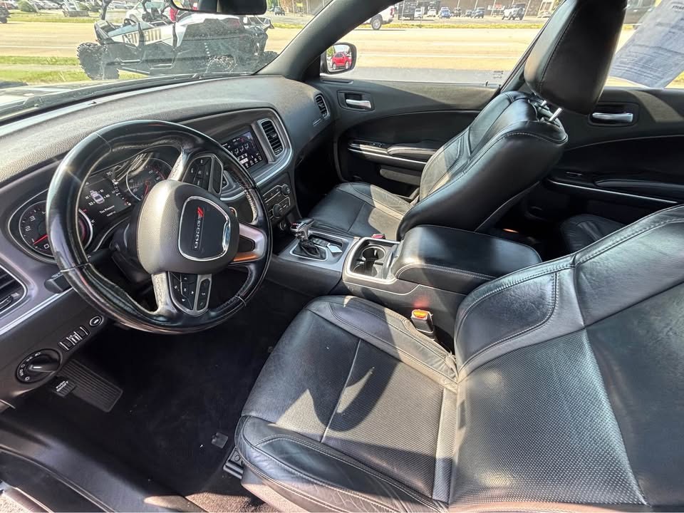 2021 Dodge Charger Image 8
