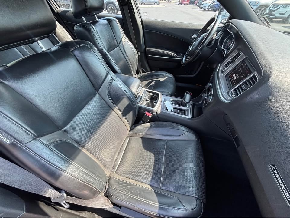 2021 Dodge Charger Image 9