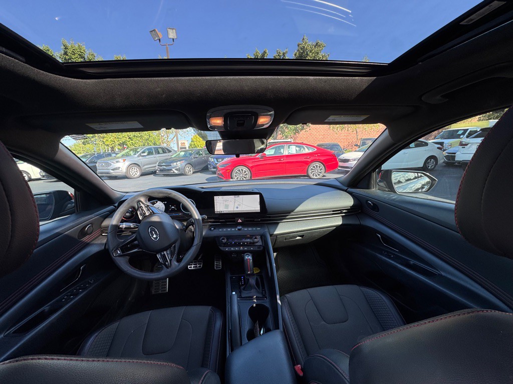 2023 Hyundai Elantra Image 11