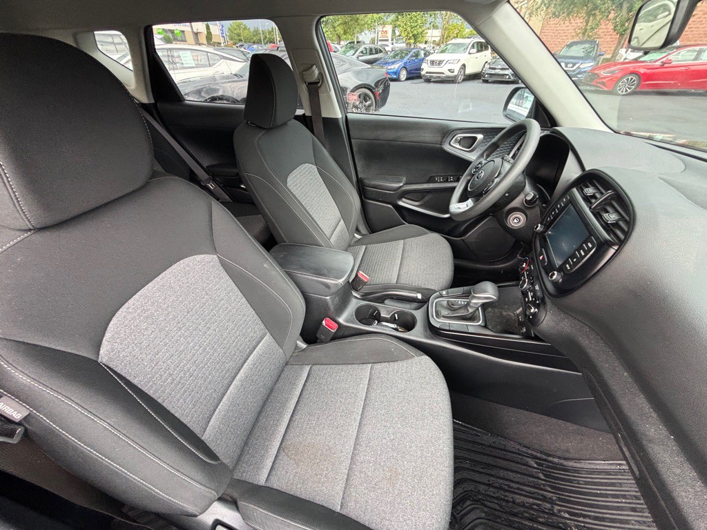 2021 Kia Soul Image 7
