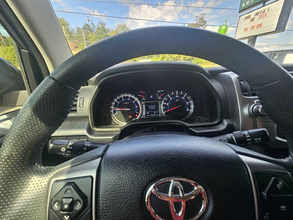 2019 Toyota 4Runner Image 10