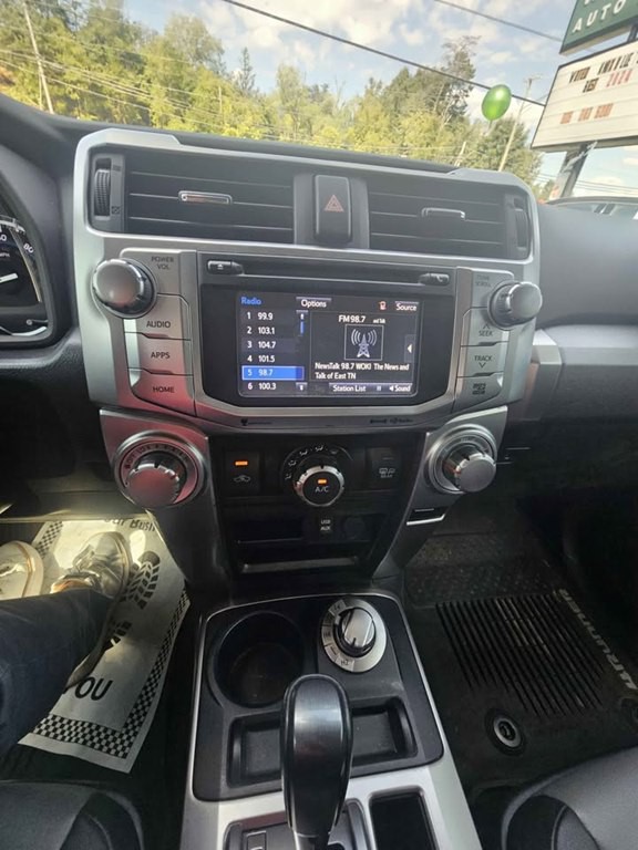2019 Toyota 4Runner Image 11