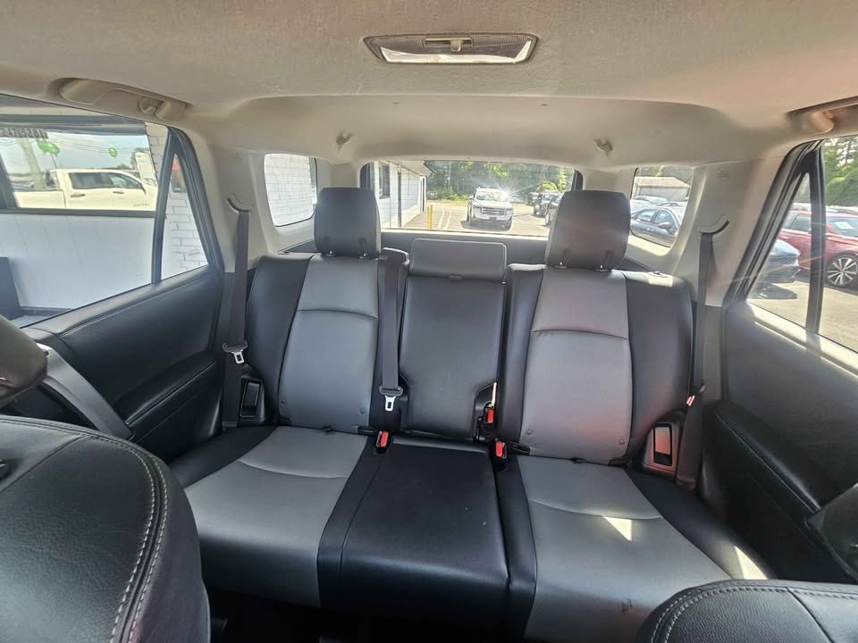 2019 Toyota 4Runner Image 15