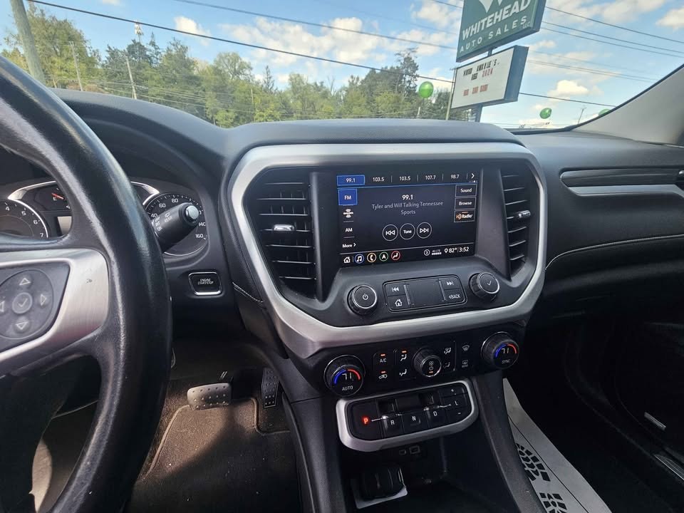 2020 GMC Acadia Image 10