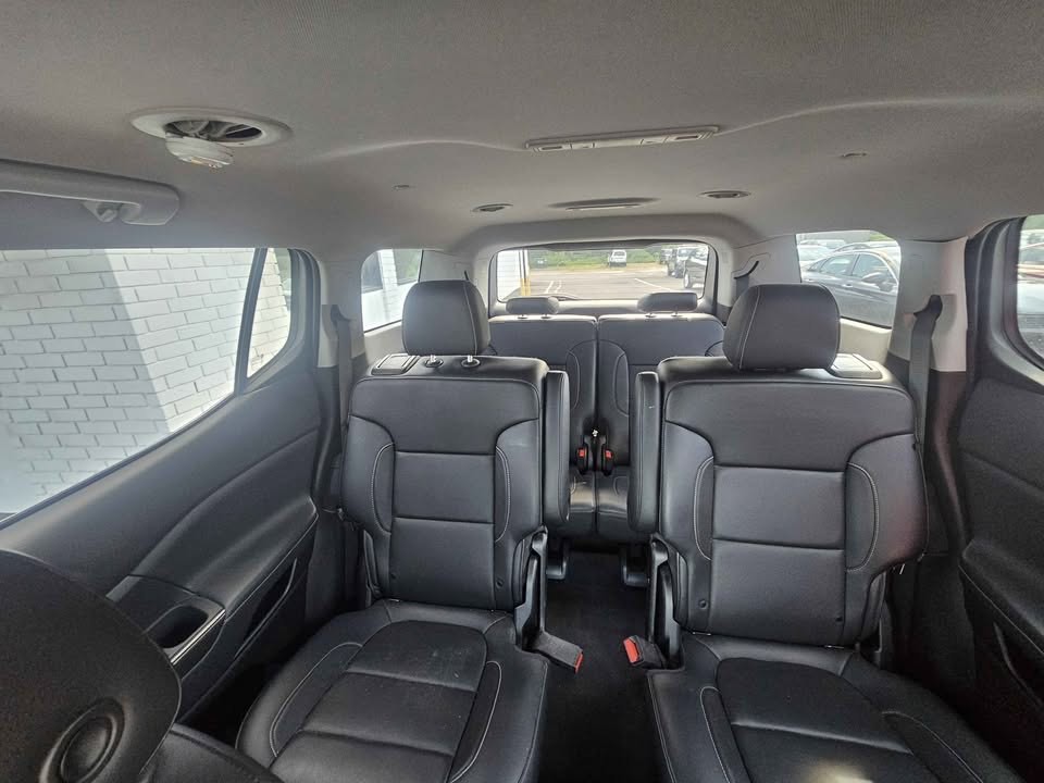 2020 GMC Acadia Image 12