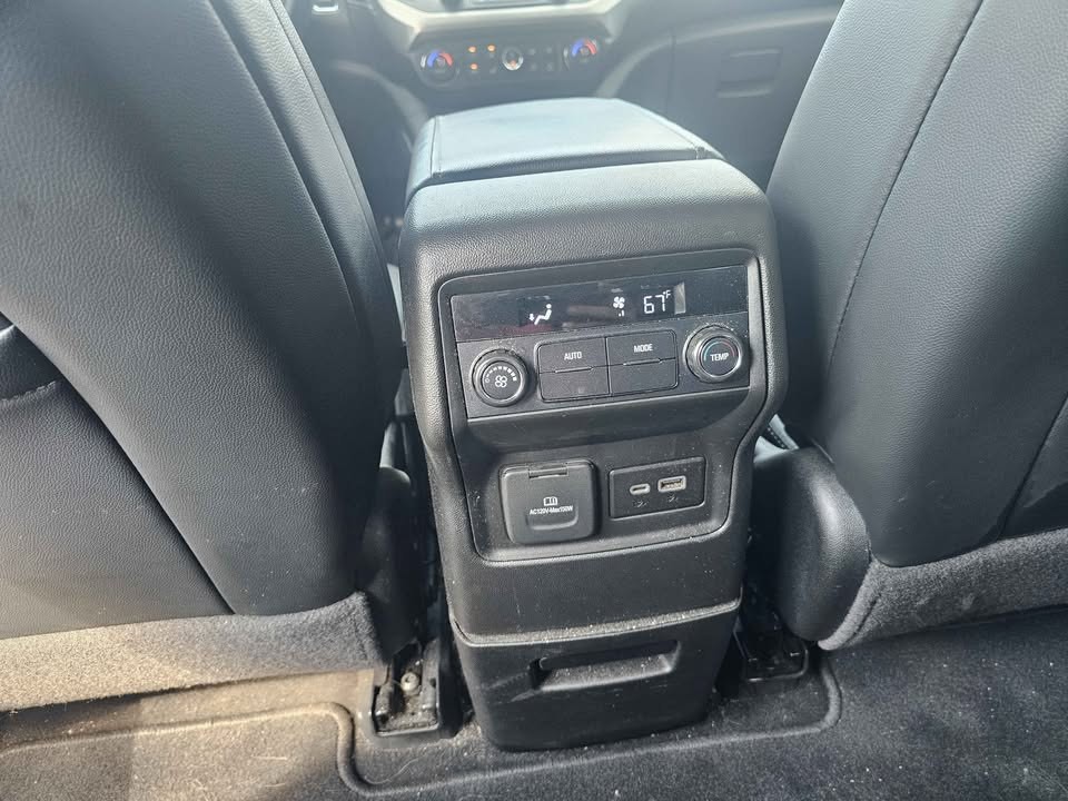 2020 GMC Acadia Image 13