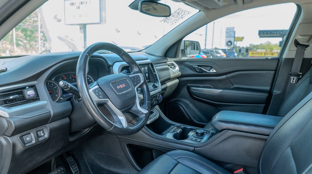 2020 GMC Acadia Image 9