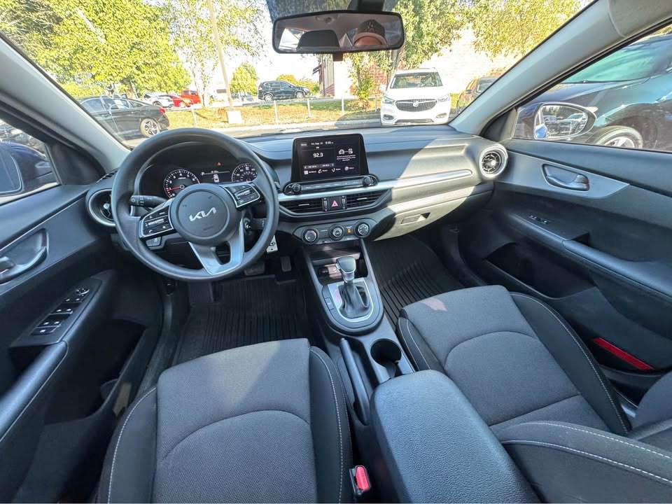 2022 Kia Forte Image 6