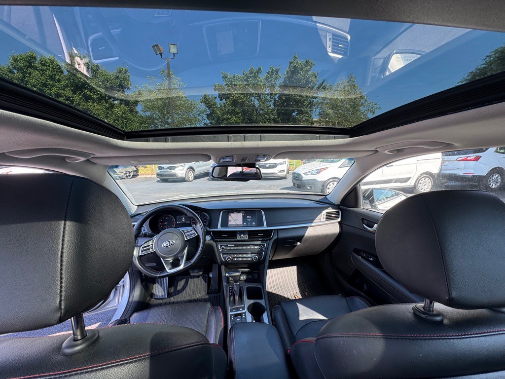 2020 Kia Optima Image 3