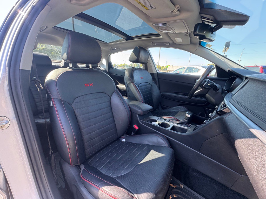 2020 Kia Optima Image 7