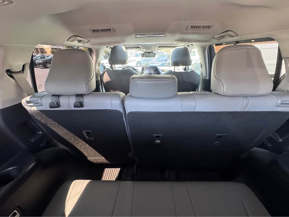 2020 Toyota Highlander Image 11