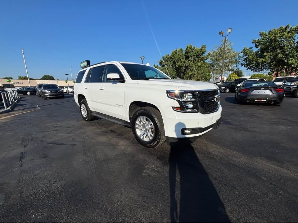 2019 Chevrolet Tahoe Image 2