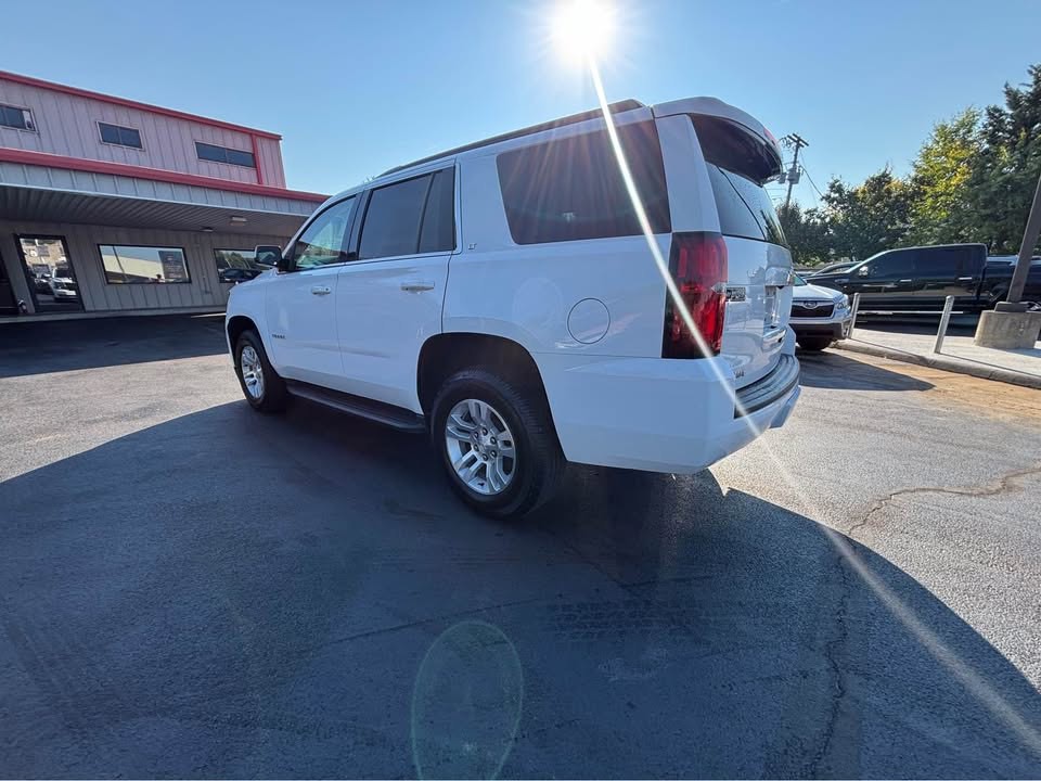 2019 Chevrolet Tahoe Image 3